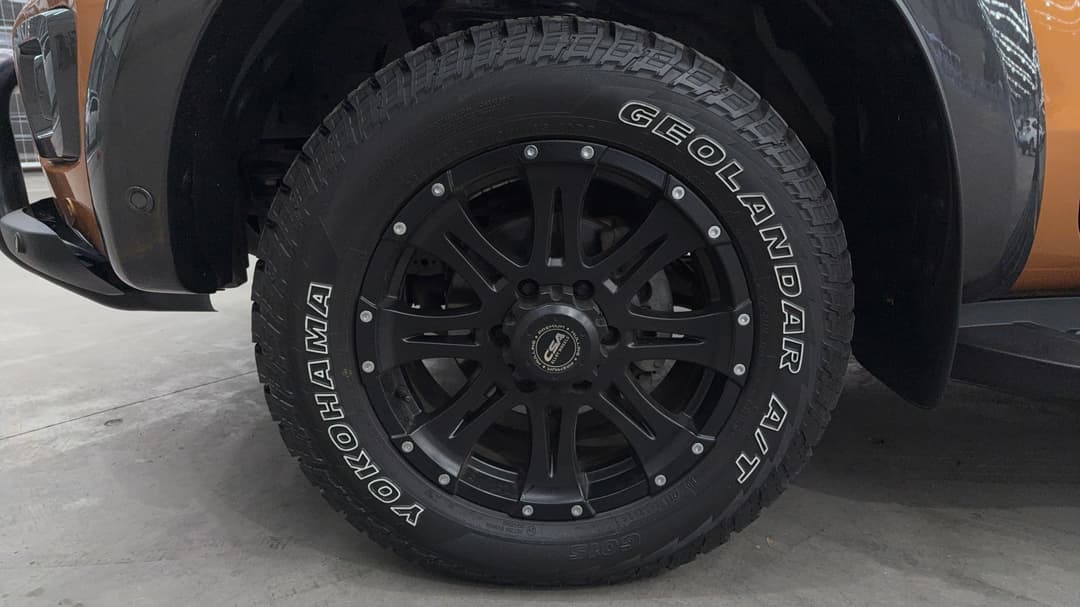 2021 Ford Ranger Wildtrak 2.0 (4x4), Automatic, 106211 km, Left Front Wheel