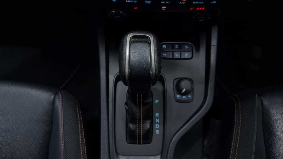 2021 Ford Ranger Wildtrak 2.0 (4x4), Automatic, 106211 km, Gear Lever 