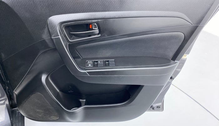 2019 Maruti Vitara Brezza VDI, Diesel, Manual, 25,451 km, Driver Side Door Panels Control