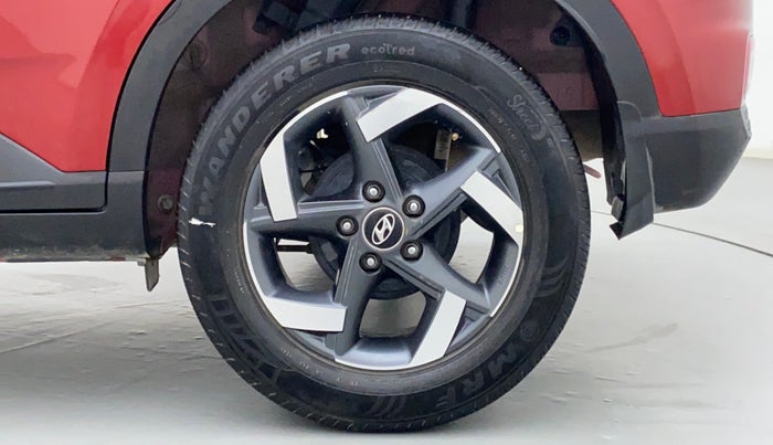 2019 Hyundai VENUE 1.0 TURBO GDI SX+ AT, Petrol, Automatic, 28,245 km, Left Rear Wheel
