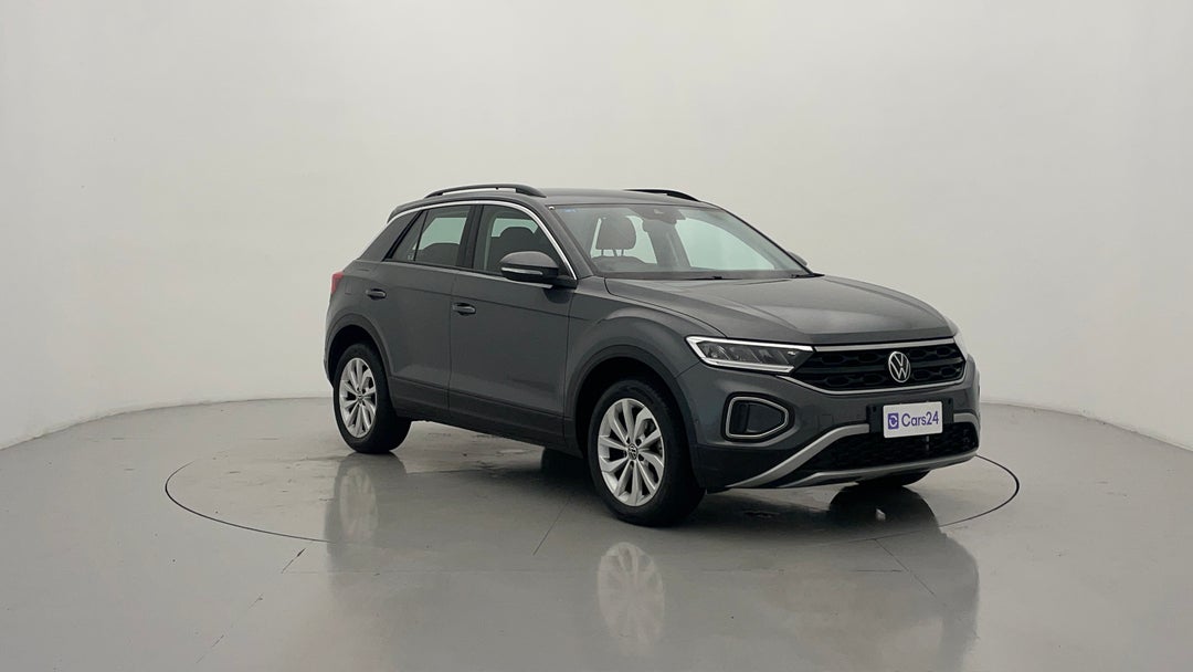 Right Front Diagonal (45- Degree) View