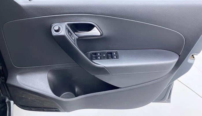 2017 Volkswagen Polo COMFORTLINE 1.2L PETROL, Petrol, Manual, 19,236 km, Driver Side Door Panels Control