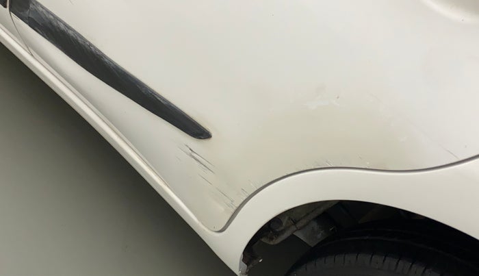 2017 Nissan Micra Active XV, CNG, Manual, 61,515 km, Rear left door - Minor scratches