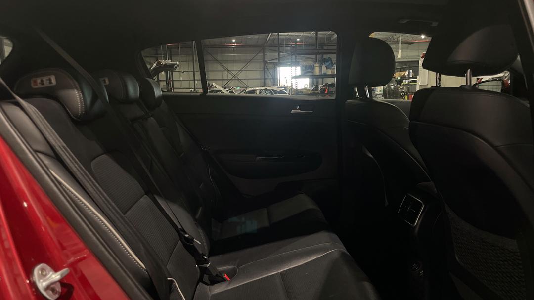 2019 Kia Sportage Gt-line (AWD), Automatic, 118292 km, Right Side Rear Door Cabin View