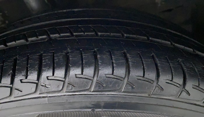 2018 Maruti Baleno DELTA 1.2 K12, Petrol, Manual, 20,999 km, Right Rear Tyre Tread