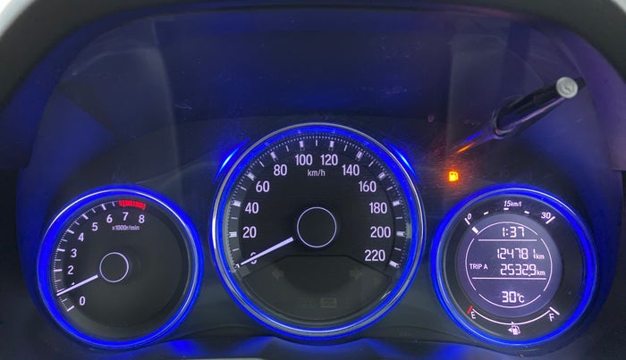 2014 Honda City 1.5L I-VTEC V MT, Petrol, Manual, 1,24,781 km, Odometer Image