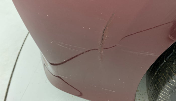 2014 Honda City 1.5L I-VTEC V MT, Petrol, Manual, 1,24,781 km, Front bumper - Minor scratches