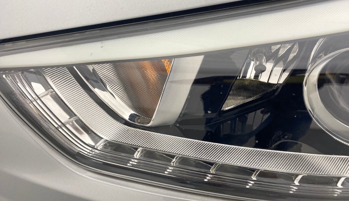 2016 Hyundai Creta 1.6 CRDI SX PLUS AUTO, Diesel, Automatic, 52,195 km, Left headlight - Minor scratches