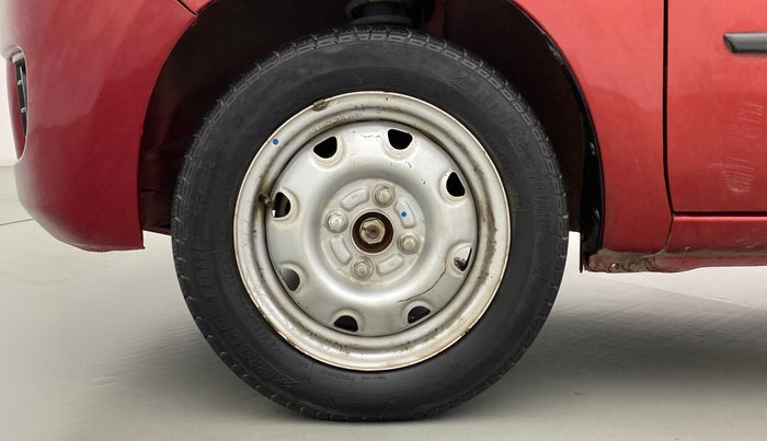 2010 Maruti Wagon R LXI, Petrol, Manual, 51,884 km, Left Front Wheel
