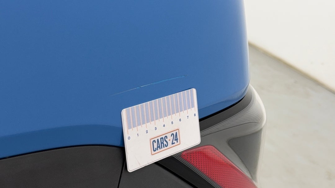 Quarter Panel Rear LHS Scratch