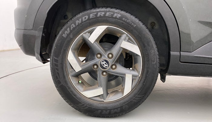 2020 Hyundai VENUE SX 1.0 TURBO, Petrol, Manual, 38,473 km, Right Rear Wheel