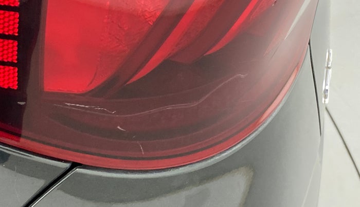 2020 Hyundai VENUE SX 1.0 TURBO, Petrol, Manual, 38,473 km, Left tail light - Minor scratches