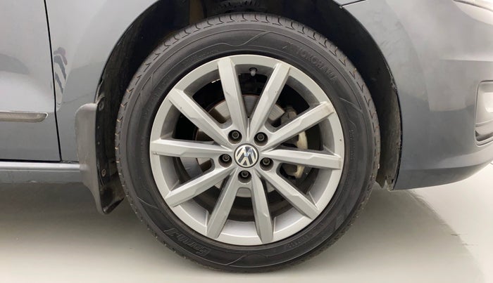 2019 Volkswagen Vento HIGHLINE PLUS 1.2 AT 16 ALLOY, Petrol, Automatic, 56,434 km, Right Front Wheel