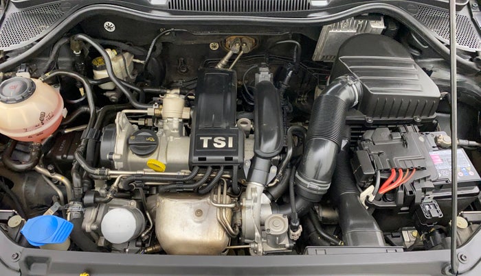 2019 Volkswagen Vento HIGHLINE PLUS 1.2 AT 16 ALLOY, Petrol, Automatic, 56,434 km, Open Bonet