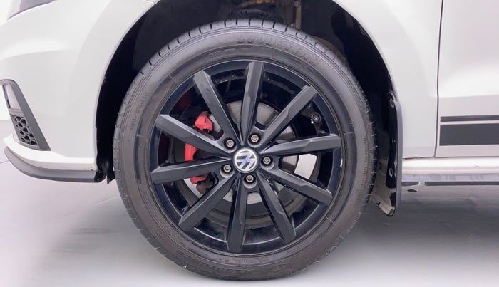 2021 Volkswagen Polo HIGH LINE PLUS 1.0, Petrol, Manual, 11,686 km, Left Front Wheel