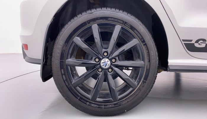 2021 Volkswagen Polo HIGH LINE PLUS 1.0, Petrol, Manual, 11,686 km, Right Rear Wheel