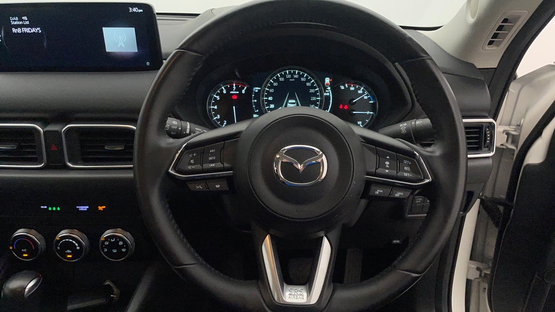 2023 Mazda CX-5 G20 Maxx (fwd), Automatic, 47069 km, Steering Wheel Close-up