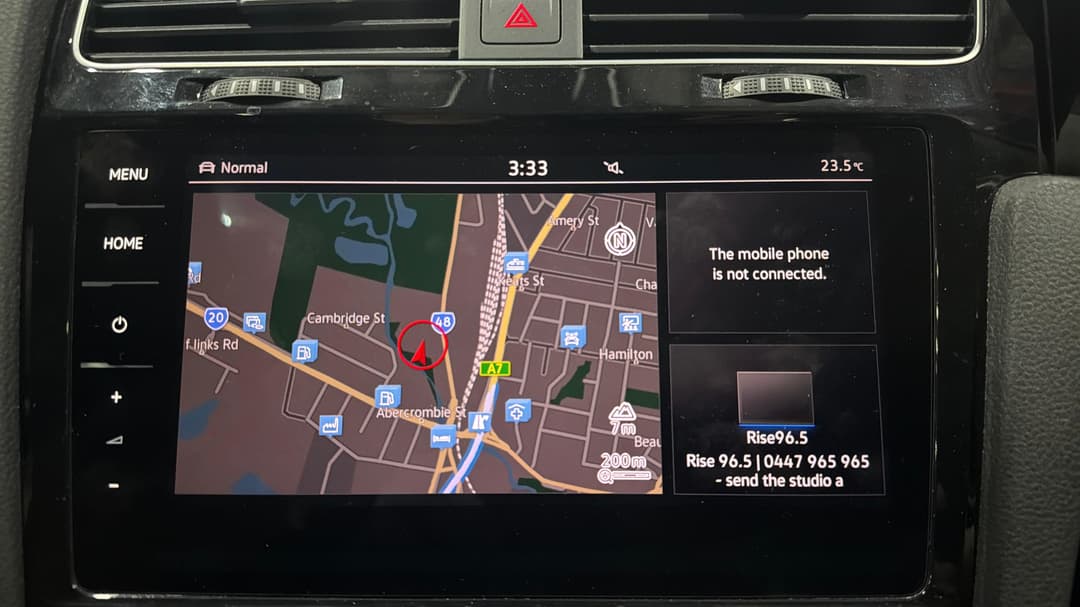 2020 Volkswagen Golf 110 Tsi Highline, Automatic, 82762 km, Infotainment System