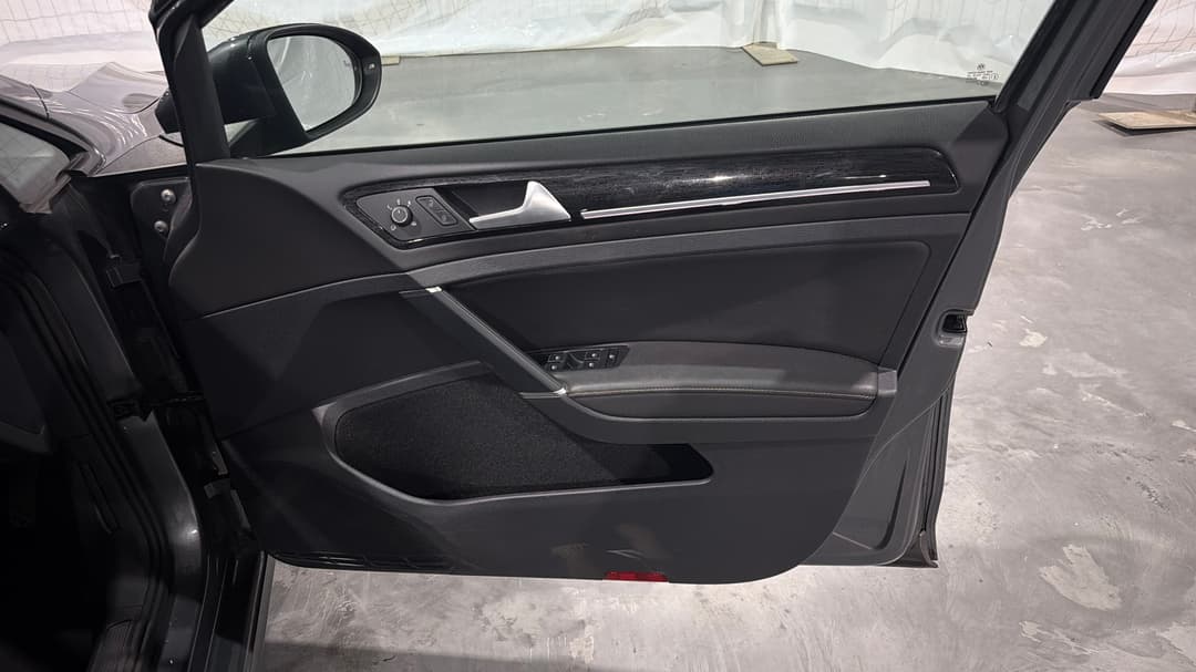 2020 Volkswagen Golf 110 Tsi Highline, Automatic, 82762 km, Speaker View