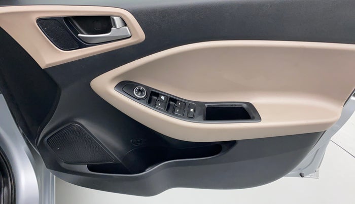2019 Hyundai Elite i20 1.2 MAGNA PLUS VTVT, Petrol, Manual, 9,642 km, Driver Side Door Panels Control