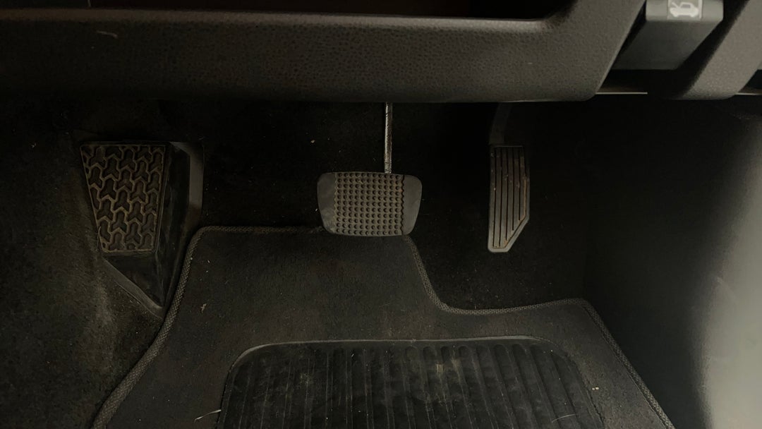 Pedals and Footmat