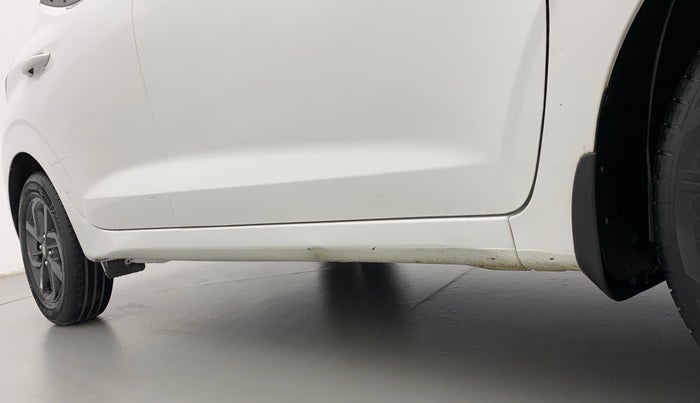 2021 Hyundai GRAND I10 NIOS SPORTZ 1.2 KAPPA VTVT, Petrol, Manual, 42,829 km, Right running board - Paint has minor damage