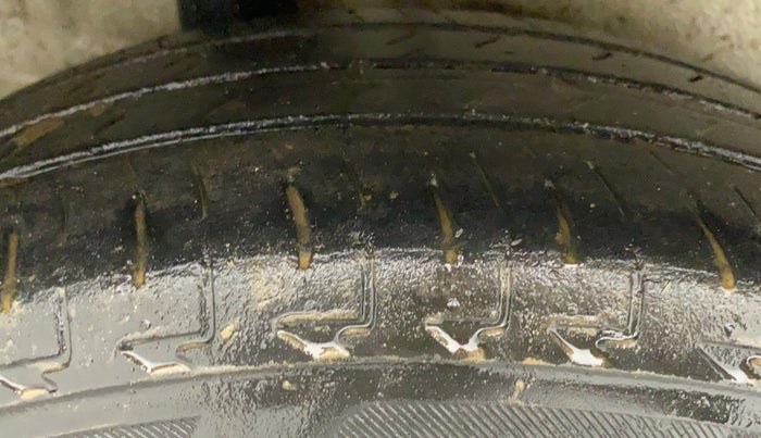 2019 Maruti IGNIS DELTA 1.2, Petrol, Manual, 67,221 km, Right Rear Tyre Tread