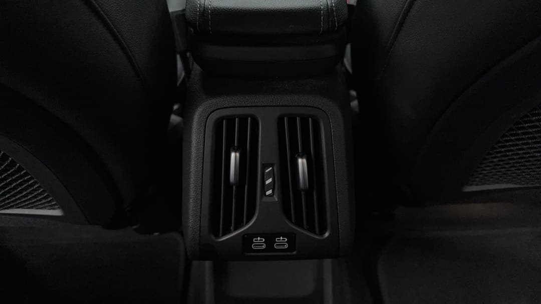 2023 BMW Ix1 xDrive30 M Sport, Automatic, 28092 km, Rear A/C Vent