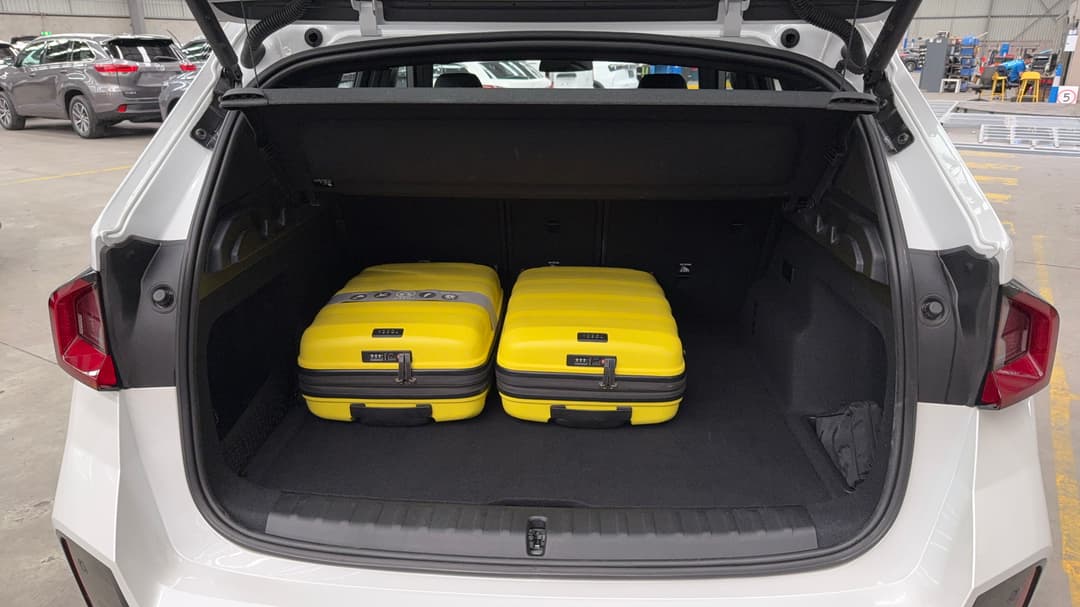 2023 BMW Ix1 xDrive30 M Sport, Automatic, 28092 km, Boot Inside View with Luggage