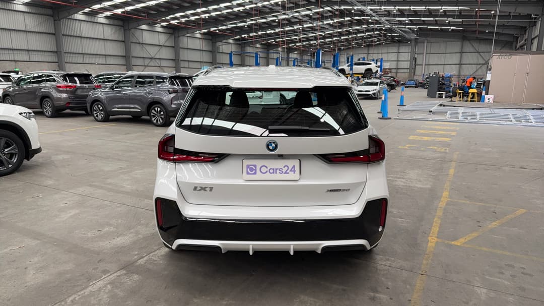 2023 BMW Ix1 xDrive30 M Sport, Automatic, 28092 km, Back/Rear View
