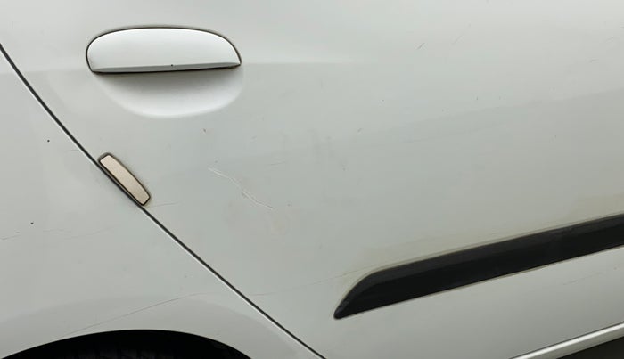 2011 Hyundai i10 MAGNA 1.2, Petrol, Manual, 33,230 km, Right rear door - Minor scratches