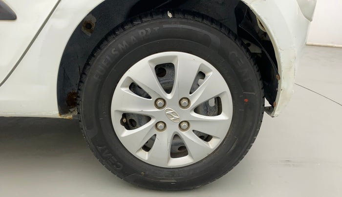 2011 Hyundai i10 MAGNA 1.2, Petrol, Manual, 33,230 km, Left Rear Wheel