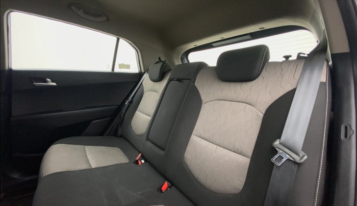 2019 Hyundai Creta 1.6 SX VTVT, Petrol, Manual, 21,153 km, Right Side Rear Door Cabin