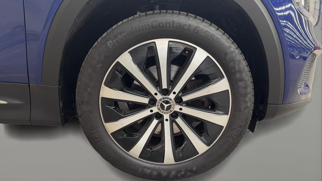2020 Mercedes-benz Glb 200, Automatic, 49137 km, Right Front Wheel