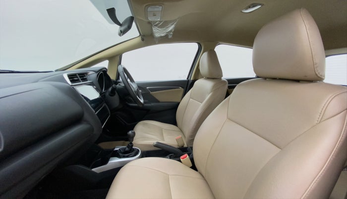 2018 Honda Jazz 1.2 V MT, Petrol, Manual, 54,834 km, Right Side Front Door Cabin