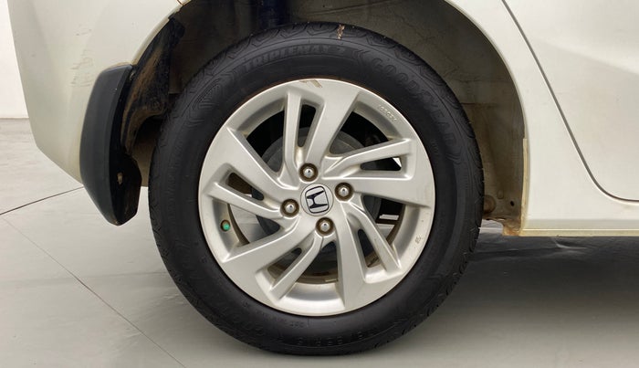 2018 Honda Jazz 1.2 V MT, Petrol, Manual, 54,834 km, Right Rear Wheel