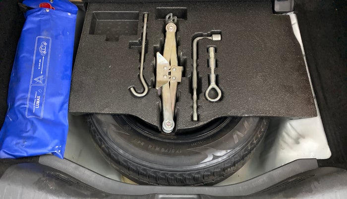 2018 Honda Jazz 1.2 V MT, Petrol, Manual, 54,834 km, Spare Tyre
