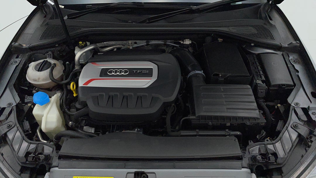 Open Bonnet (Engine)