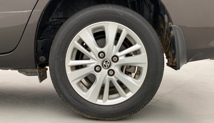 2018 Toyota YARIS V CVT, Petrol, Automatic, 23,418 km, Left Rear Wheel
