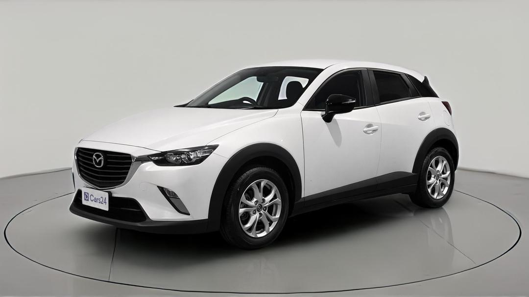 2016 Mazda CX-3 Maxx (FWD), Manual, 75667 km, Left Front Diagonal (45- Degree) View