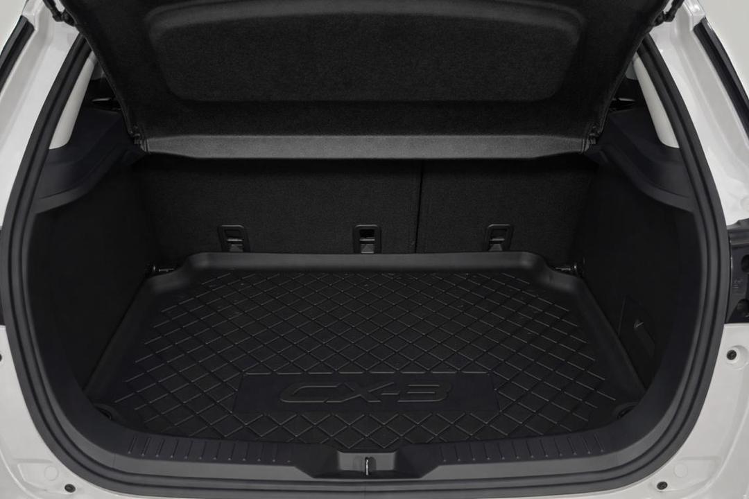 2016 Mazda CX-3 Maxx (FWD), Manual, 75667 km, Boot Inside View