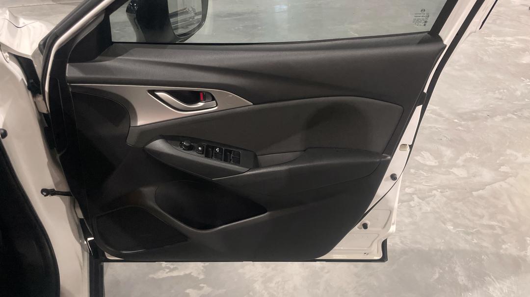 2016 Mazda CX-3 Maxx (FWD), Manual, 75667 km, Speaker View