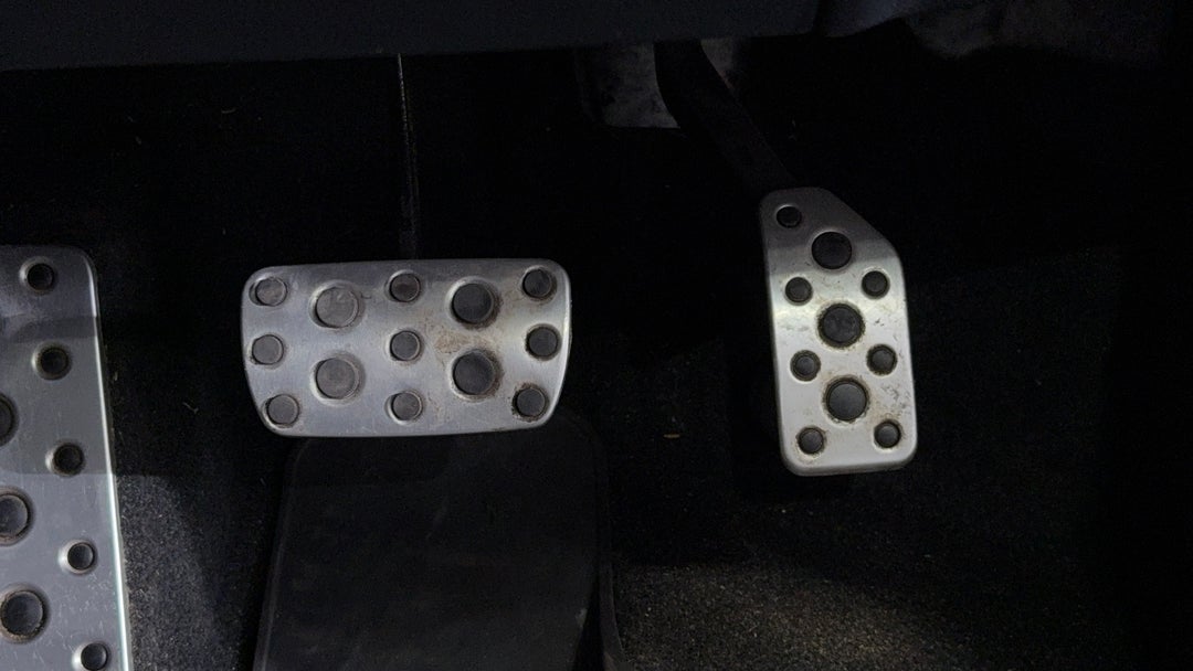 Pedals and Footmat