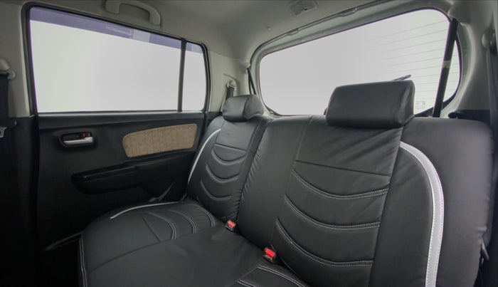 2018 Maruti Wagon R 1.0 VXI AMT, Petrol, Automatic, 25,823 km, Right Side Door Cabin View