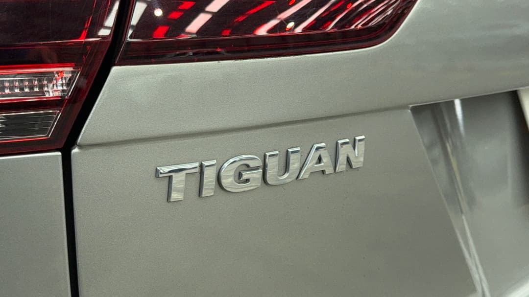 2017 Volkswagen Tiguan 162 Tsi Highline, Automatic, 74722 km, Badge (Boot Left Side)
