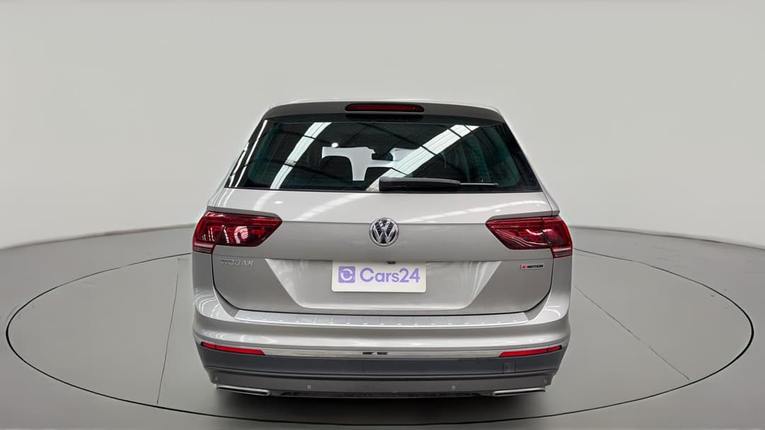 2017 Volkswagen Tiguan 162 Tsi Highline, Automatic, 74722 km, Back/Rear View