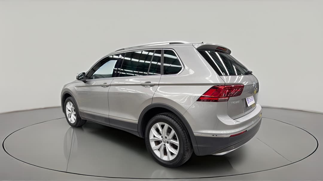 2017 Volkswagen Tiguan 162 Tsi Highline, Automatic, 74722 km, Left Back Diagonal (45- Degree) View