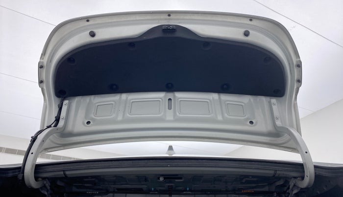 2018 Hyundai Verna 1.6 CRDI SX + AT, Diesel, Automatic, 58,824 km, Boot Door Open