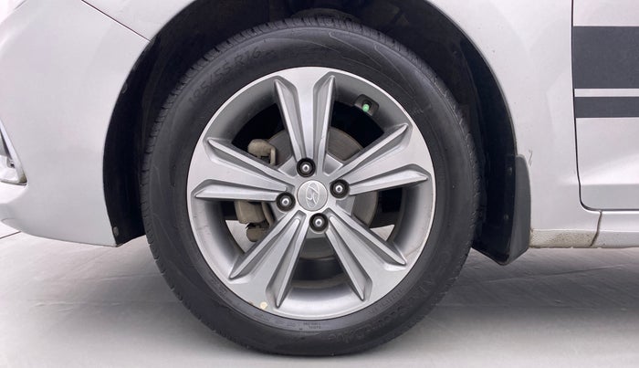 2018 Hyundai Verna 1.6 CRDI SX + AT, Diesel, Automatic, 58,824 km, Left Front Wheel
