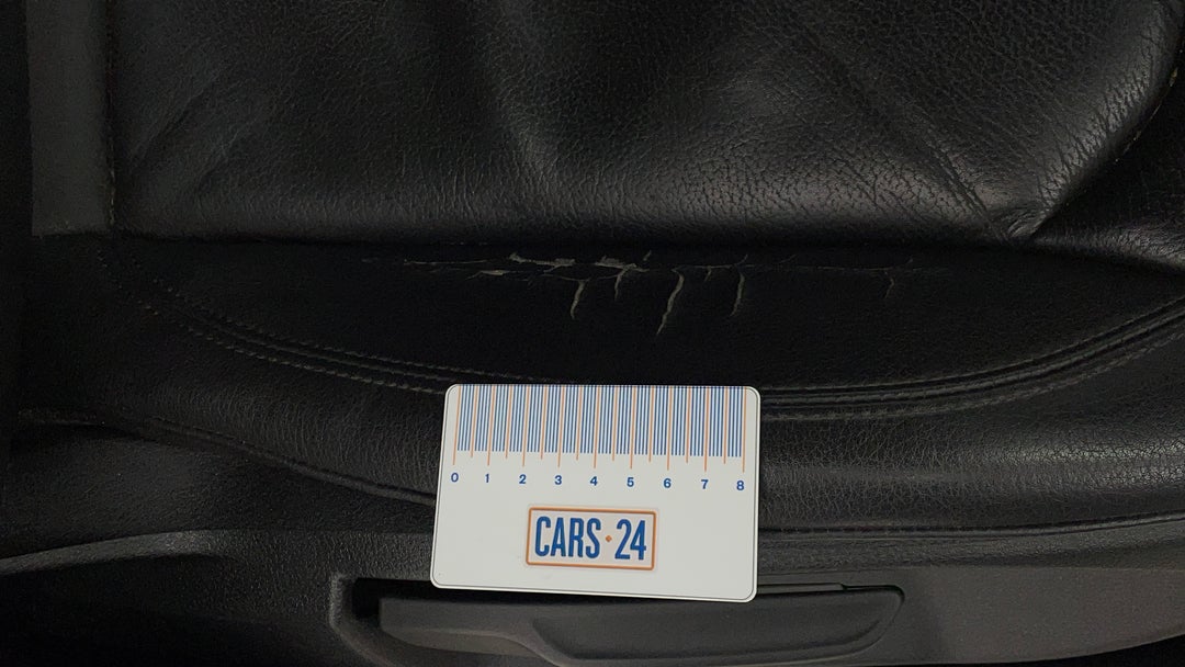 Seats Front RHS Wear